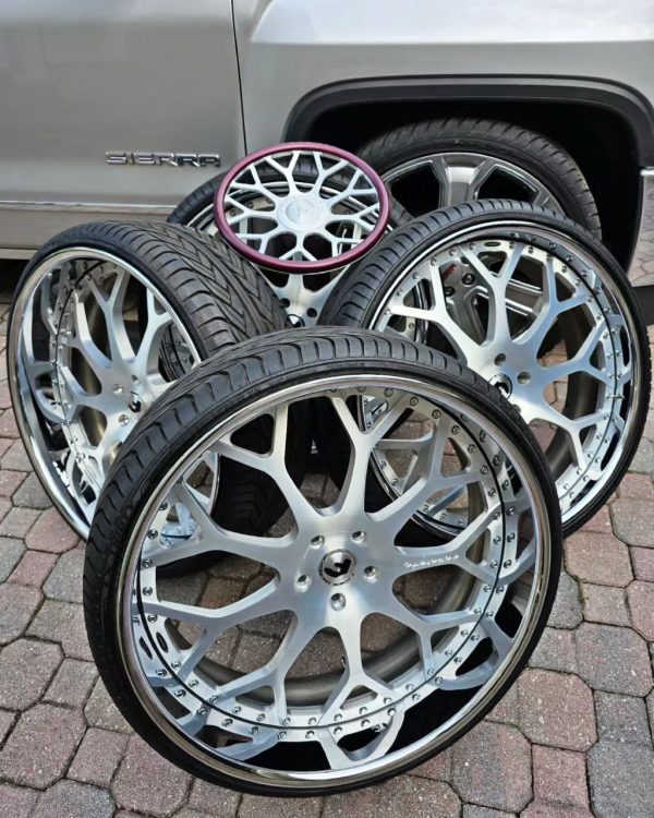 Used 26" Forgiato with Matching steering
