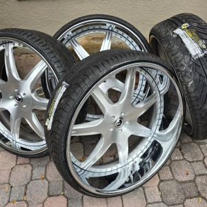 Used 24″ Forgiato