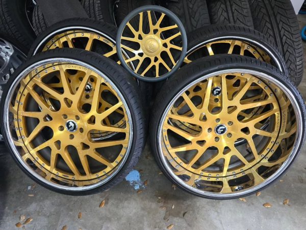 Used 24" Twisted Maglia Forgiato and matching steering